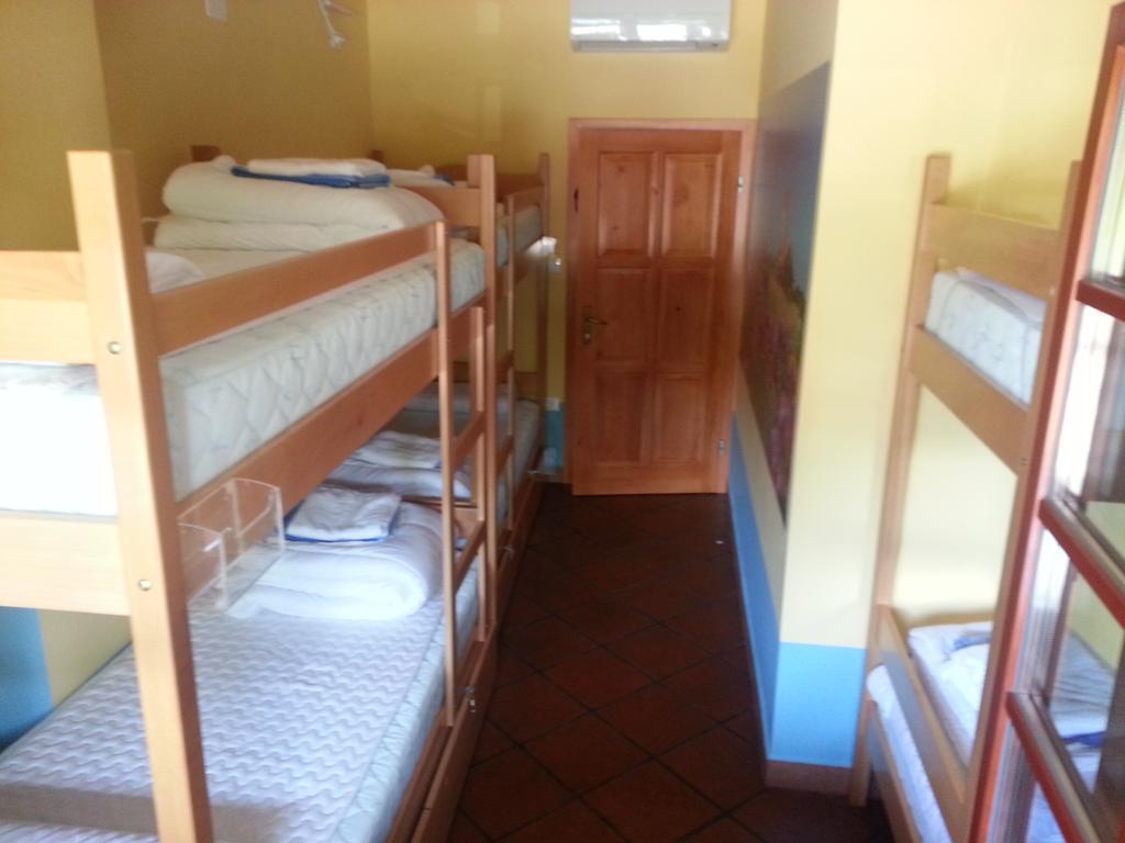 Europa Hostel בפורטורוז חדר תמונה