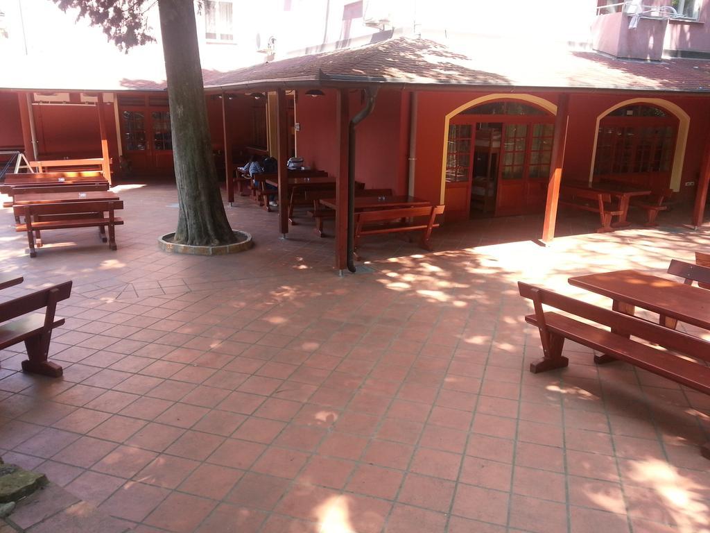 Europa Hostel בפורטורוז מראה חיצוני תמונה