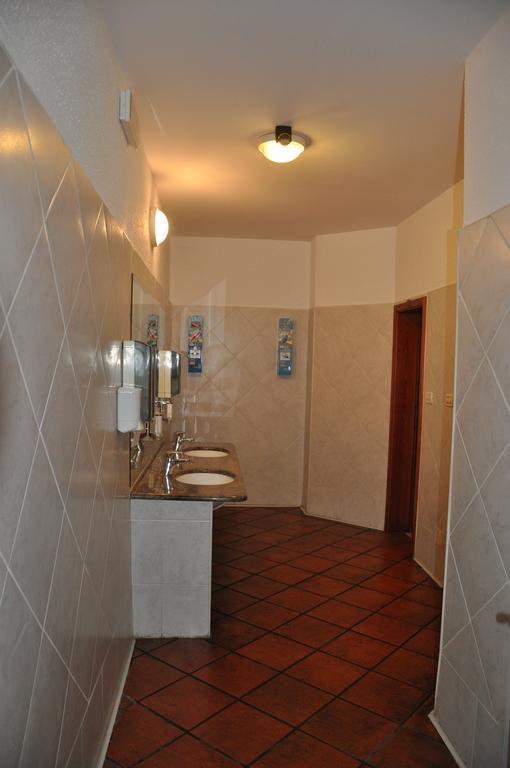Europa Hostel בפורטורוז חדר תמונה